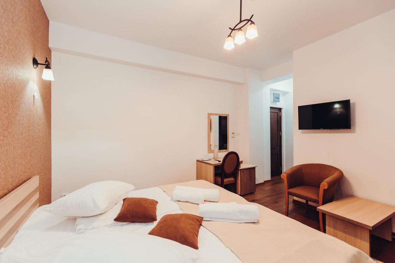 Pensiunea Casa Hortopan Târgu Jiu 외부 사진